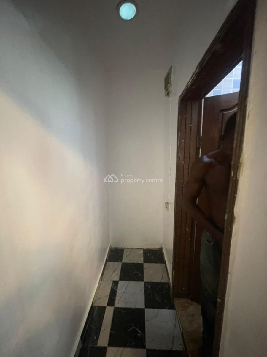 Self Contain, Lekki, Lagos, House for Rent