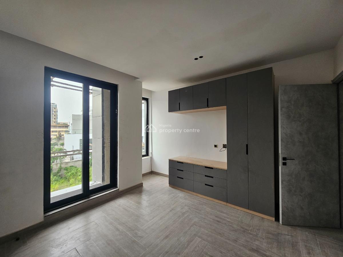 Luxury 2 Bedroom Apartment with Excellent Facilities, Off Alexander Road, Old Ikoyi, Ikoyi, Lagos, Flat / Apartment for Sale