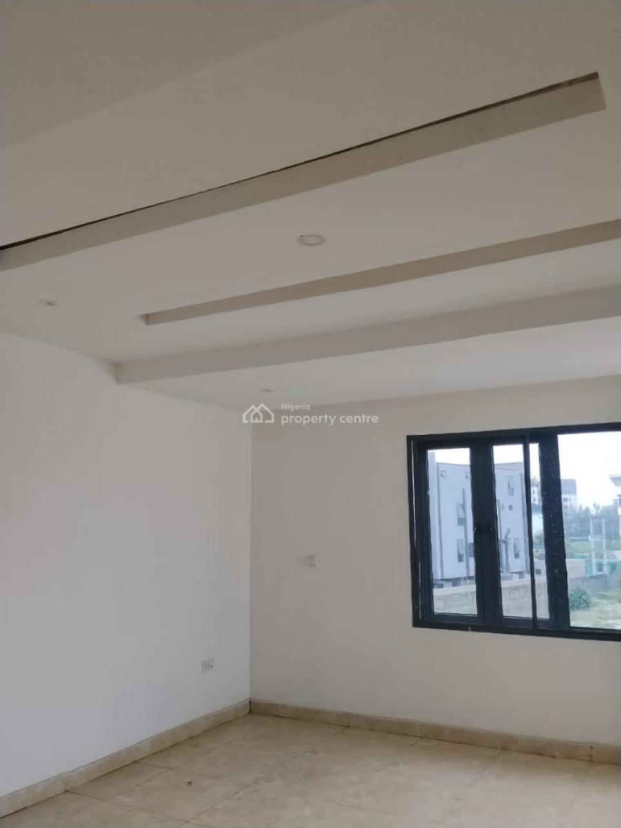Four Bedroom Terrace, Lekki Phase 1, Lekki, Lagos, Terraced Duplex for Rent