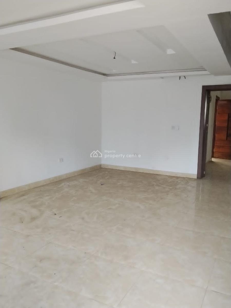 Four Bedroom Terrace, Lekki Phase 1, Lekki, Lagos, Terraced Duplex for Rent