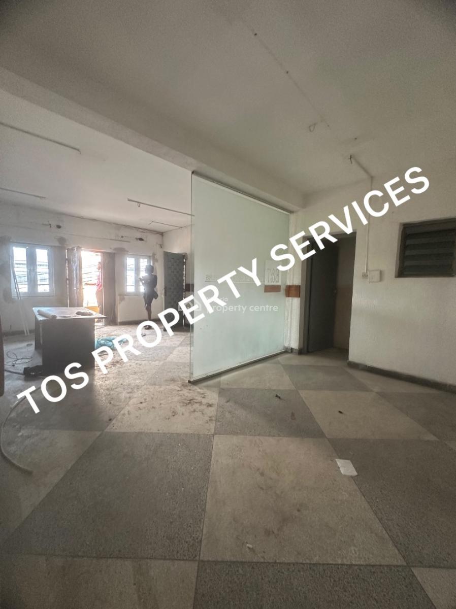Spacious 4 Bedroom Flat for Office-commercial, Sabo-alagomeji, Yaba, Lagos, Alagomeji, Yaba, Lagos, Office Space for Rent