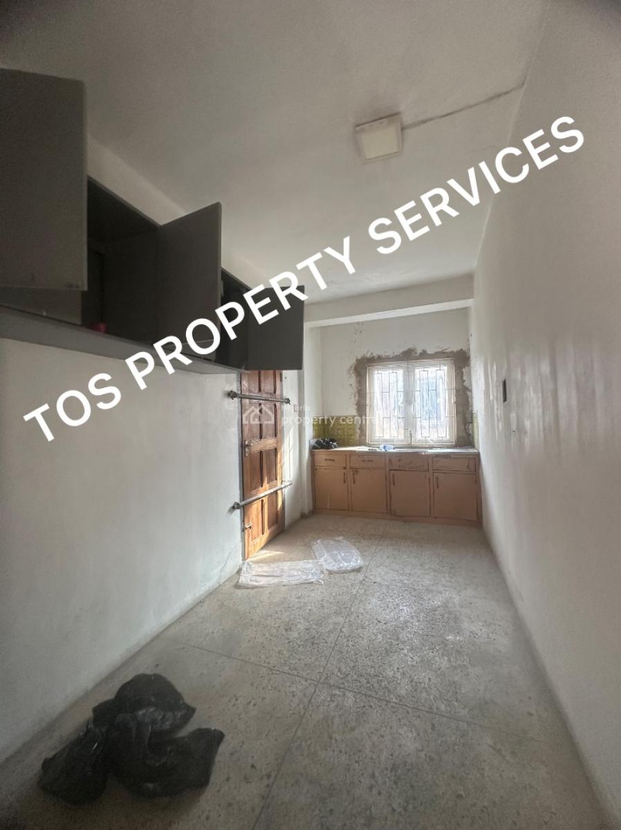 Spacious 4 Bedroom Flat for Office-commercial, Sabo-alagomeji, Yaba, Lagos, Alagomeji, Yaba, Lagos, Office Space for Rent