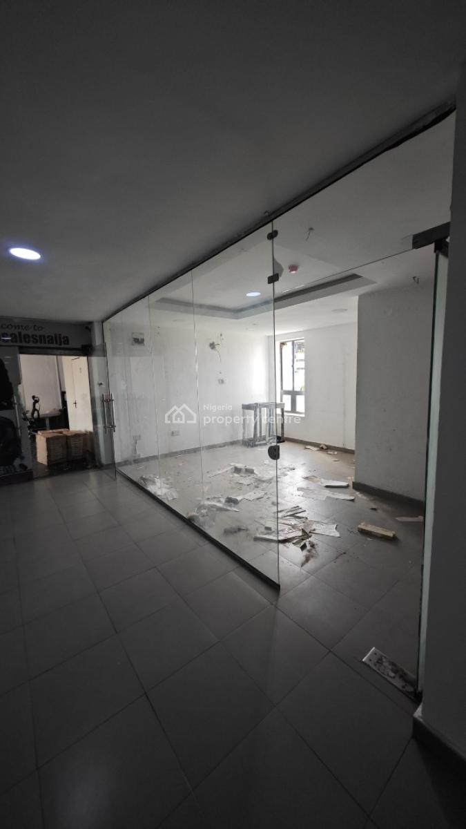 25 Sqm Office Space in a Mall, Lekki Right, Lekki Phase 1, Lekki, Lagos, Office Space for Rent