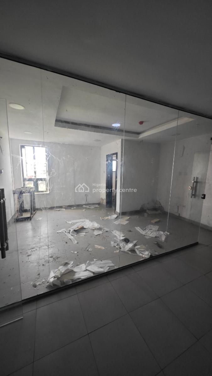 25 Sqm Office Space in a Mall, Lekki Right, Lekki Phase 1, Lekki, Lagos, Office Space for Rent