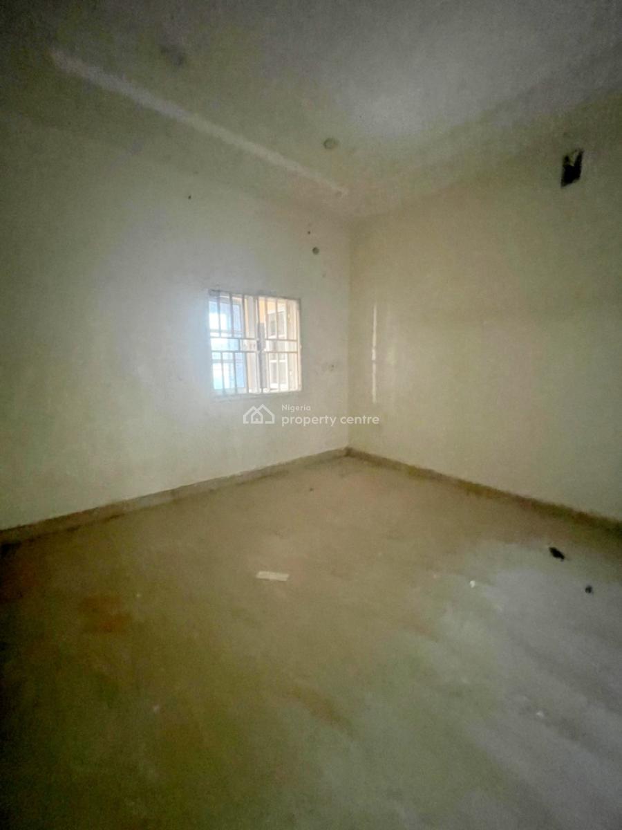 Massive One Bedroom Flat with 2 Toilet in a Serene Environment, Lifecamp District By Nigeria Ghana International School, Life Camp, Abuja, Mini Flat (room and Parlour) for Rent