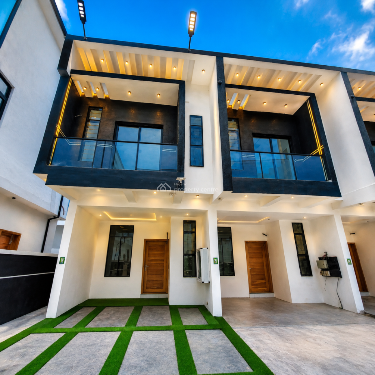 Luxury 3 Bedroom Terraced Duplex in a Gated Estate, Chevron, Lekki, Lagos, Terraced Duplex for Sale