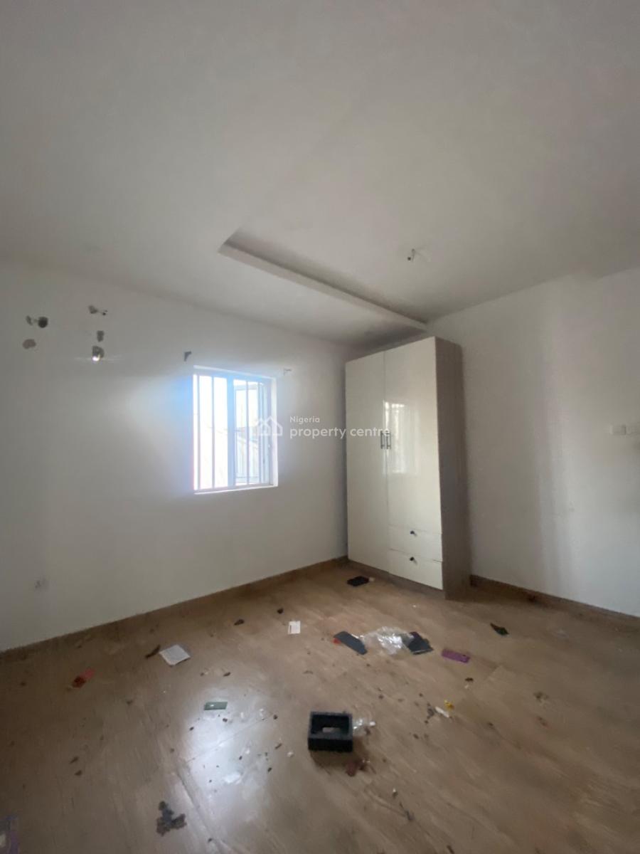 Luxury One Bedroom Mini Flat Apartment Upstairs, in a Secured Estate in Sangotedo Ajah, Sangotedo, Ajah, Lagos, Mini Flat (room and Parlour) for Rent