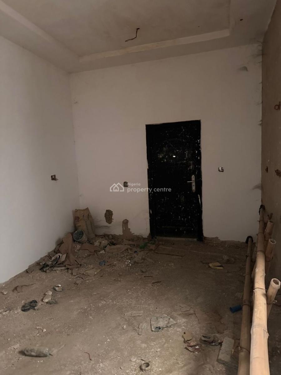 Spacious 3 Bedroom Apartment, Jahi, Abuja, Flat / Apartment for Sale