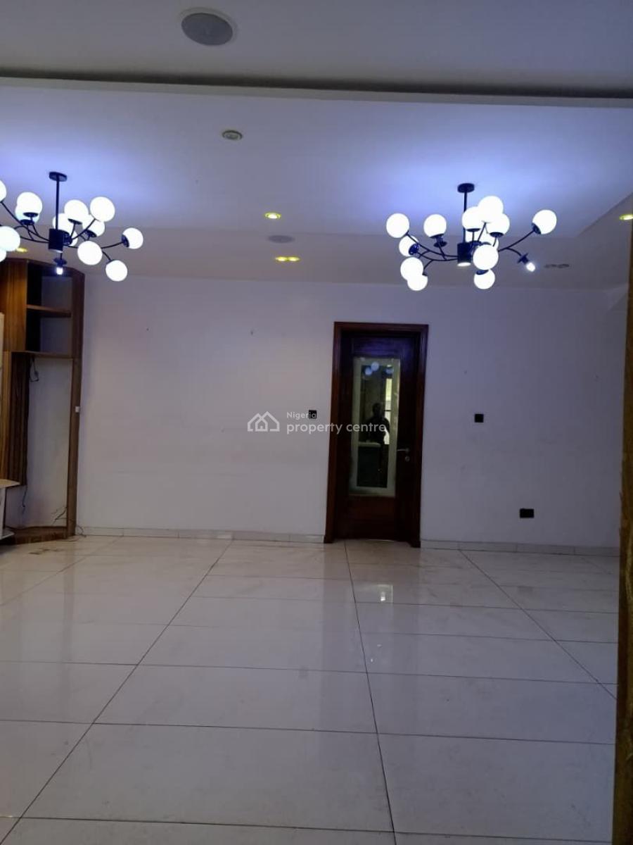 Spacious Mini Flat with Separate Kitchen in Canal West Estate, Canal West Estate, Osapa London, Osapa, Lekki, Lagos, Flat / Apartment for Rent