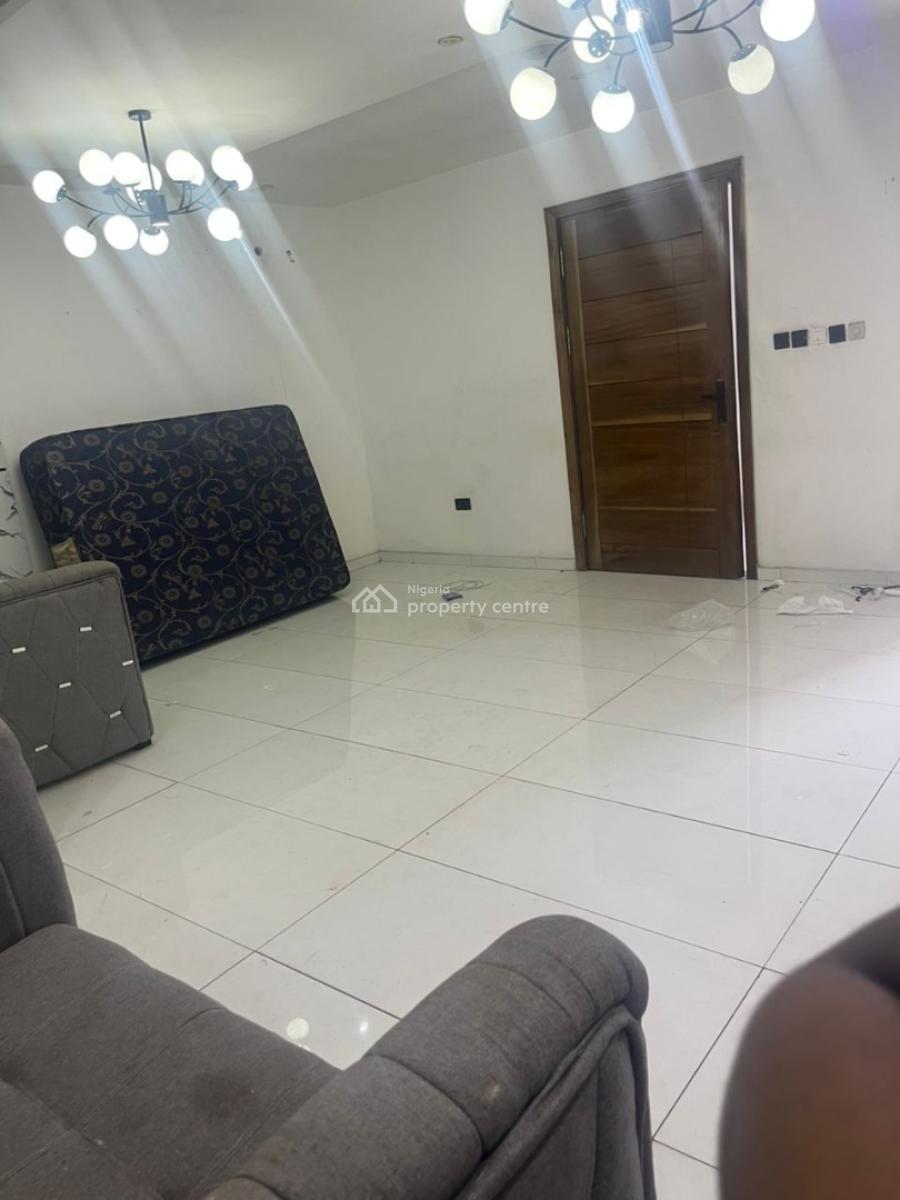 Spacious Studio Apartment with Separate Kitchen in Canal West Estate, Canal West Estate, Osapa, Lekki, Lagos, Flat / Apartment for Rent