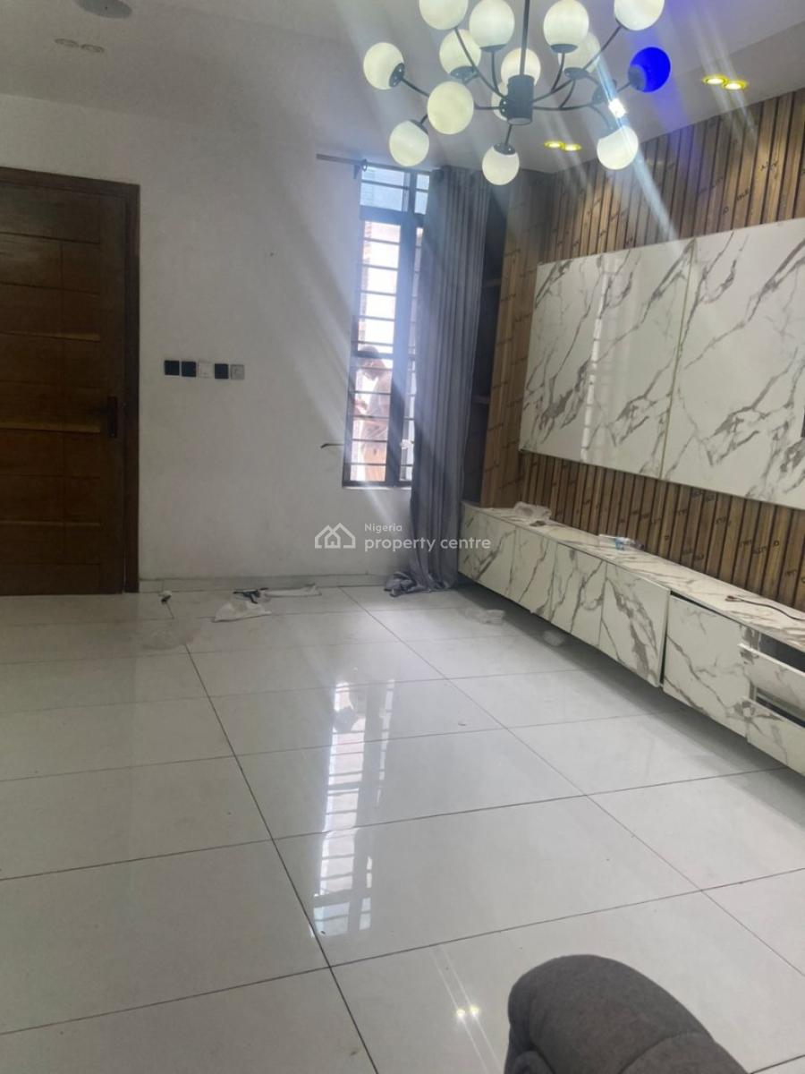 Spacious Studio Apartment with Separate Kitchen in Canal West Estate, Canal West Estate, Osapa, Lekki, Lagos, Flat / Apartment for Rent