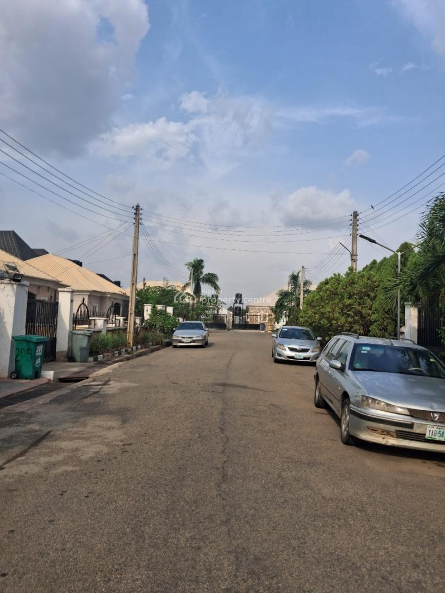 Furnished 3 Bedroom Fully Detached Bungalow with 1 Room Sit-out, Along Voice of Nigeria Road, Emmanuel Mbaka Boulevard, Airport Road, a, Lugbe District, Abuja, Detached Bungalow for Sale