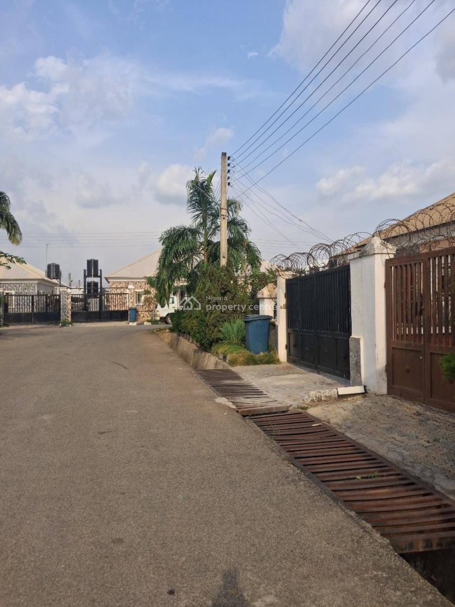 Furnished 3 Bedroom Fully Detached Bungalow with 1 Room Sit-out, Along Voice of Nigeria Road, Emmanuel Mbaka Boulevard, Airport Road, a, Lugbe District, Abuja, Detached Bungalow for Sale