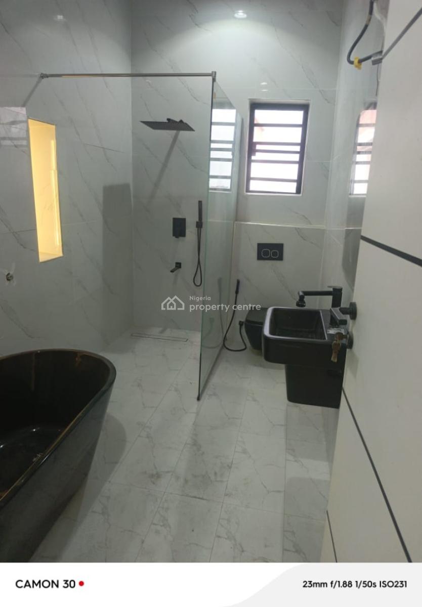 5 Bedroom Detached Duplex, Gra Phase 1, Magodo, Lagos, Detached Duplex for Sale