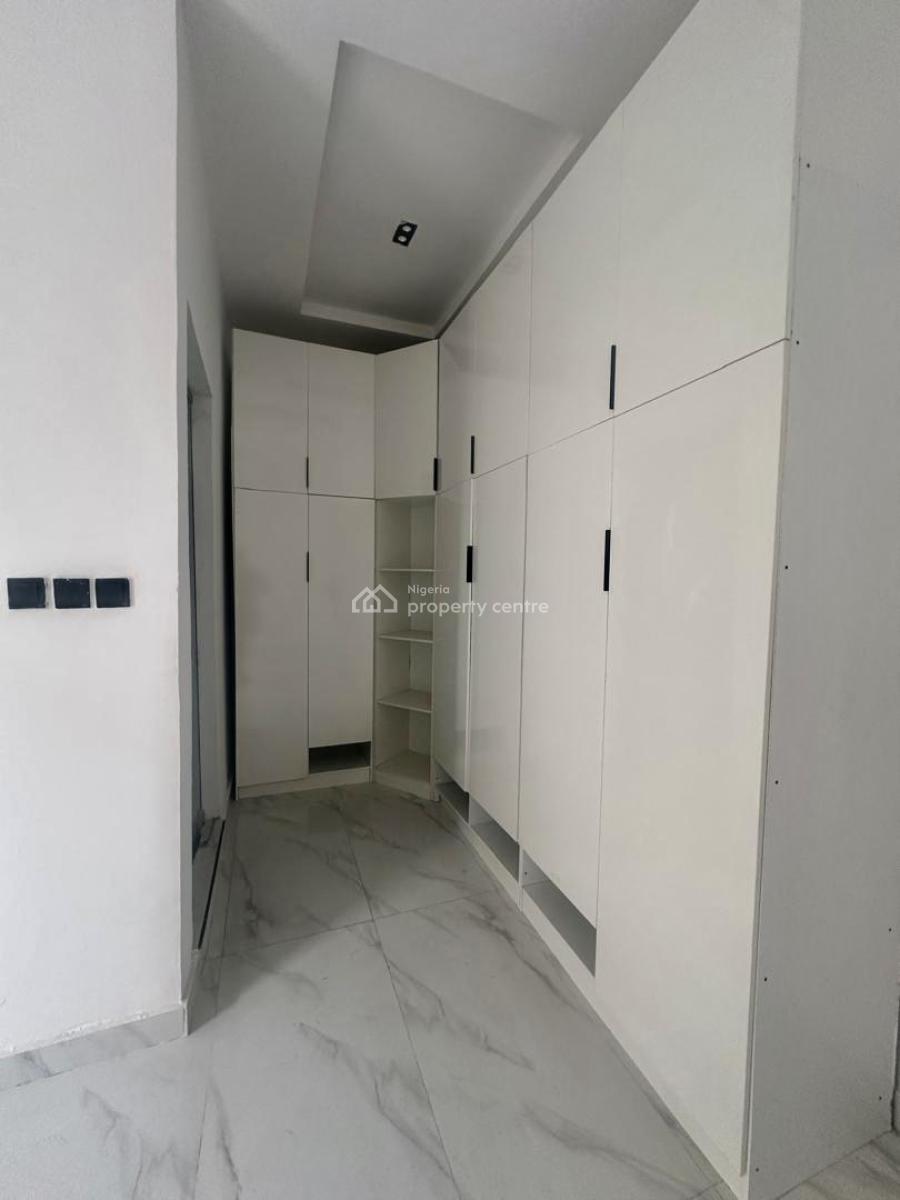 Well Built 4 Bedroom Terrace Duplex, Ikota, Lekki, Lagos, Terraced Duplex for Sale