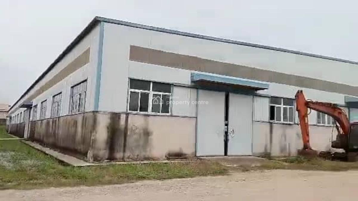 11000sqm Warehouse, Lufuwape Village., Km 46, Ogun, Warehouse for Rent