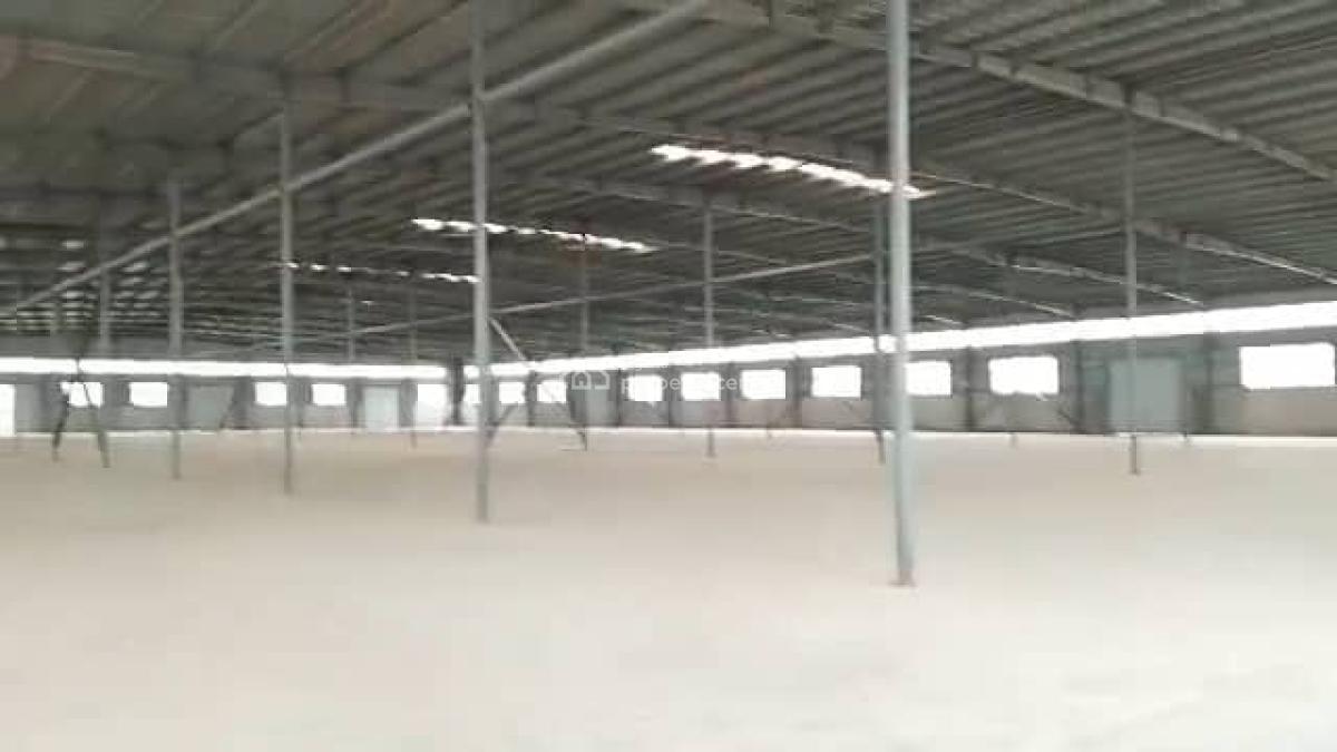 11000sqm Warehouse, Lufuwape Village., Km 46, Ogun, Warehouse for Rent