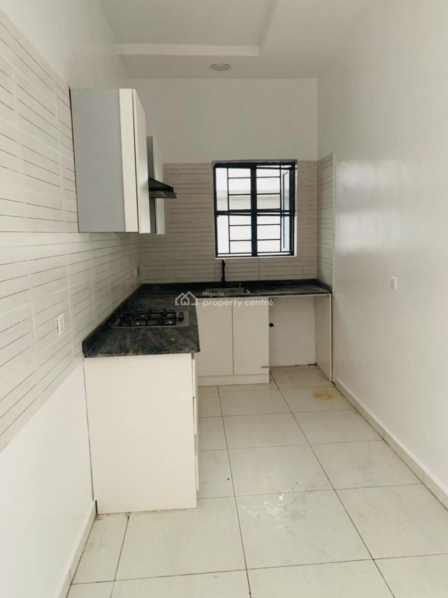 Exquisite Serviced 2 Bedroom Apartment, Oral Estate, Lekki, Lagos, Flat / Apartment for Rent