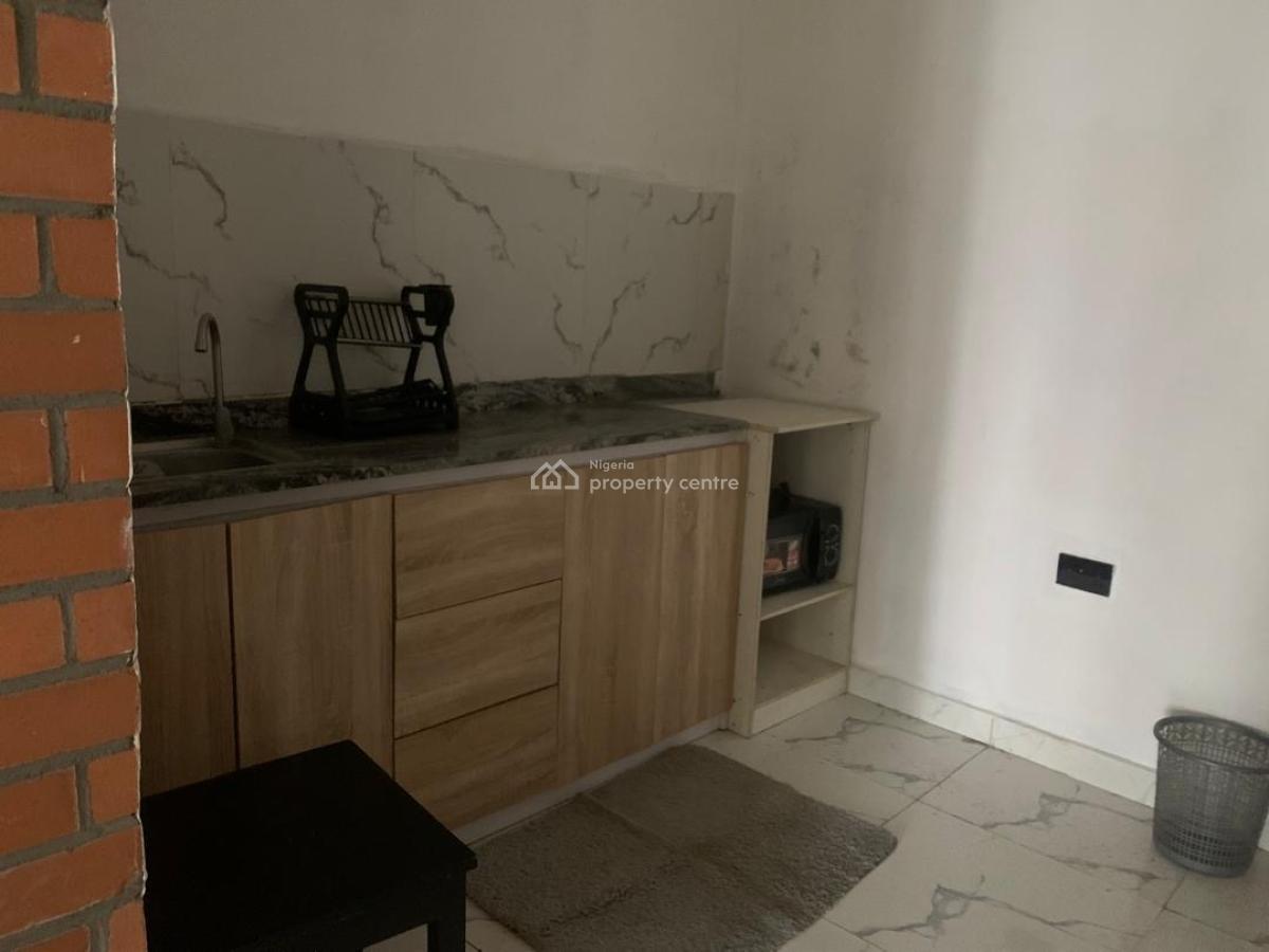 Luxury Masters Studio Apartment with Swimming Pool and Playground, Spring Garden Estate Phase 1, Orchid Road, By Lekki 2nd Toll Gate, Lekki, Lagos, Flat / Apartment for Rent