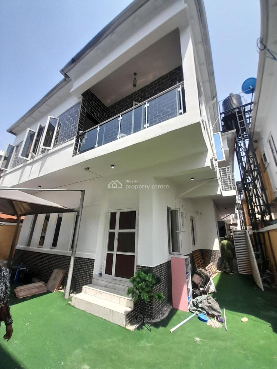 Luxury 4 Bedroom Semidetached with Bq with Excellent Facility, Chevron, Lekki, Lagos, Semi-detached Duplex for Rent