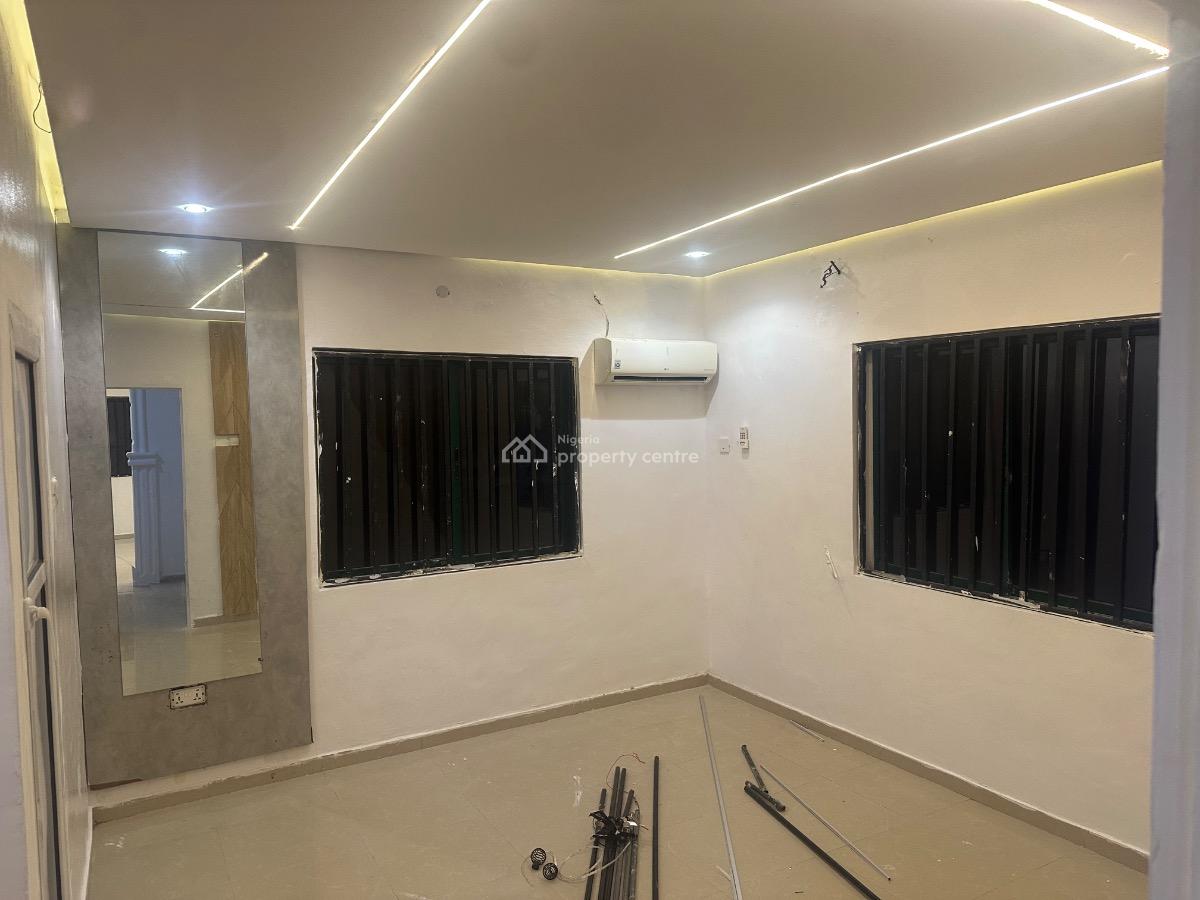 1 Standard Bedroom Apartment, Oniru Estate, Victoria Island (vi), Lagos, Mini Flat (room and Parlour) for Rent