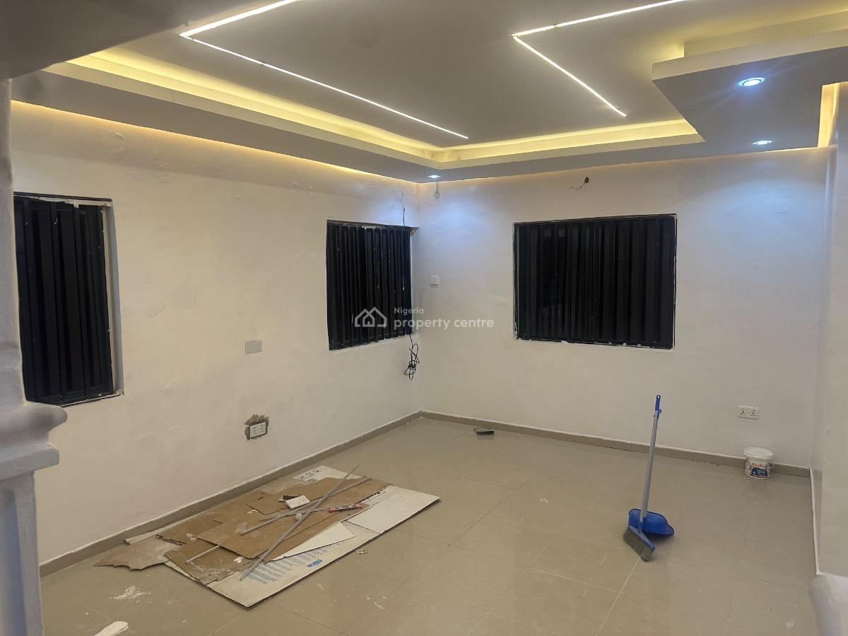 1 Standard Bedroom Apartment, Oniru Estate, Victoria Island (vi), Lagos, Mini Flat (room and Parlour) for Rent