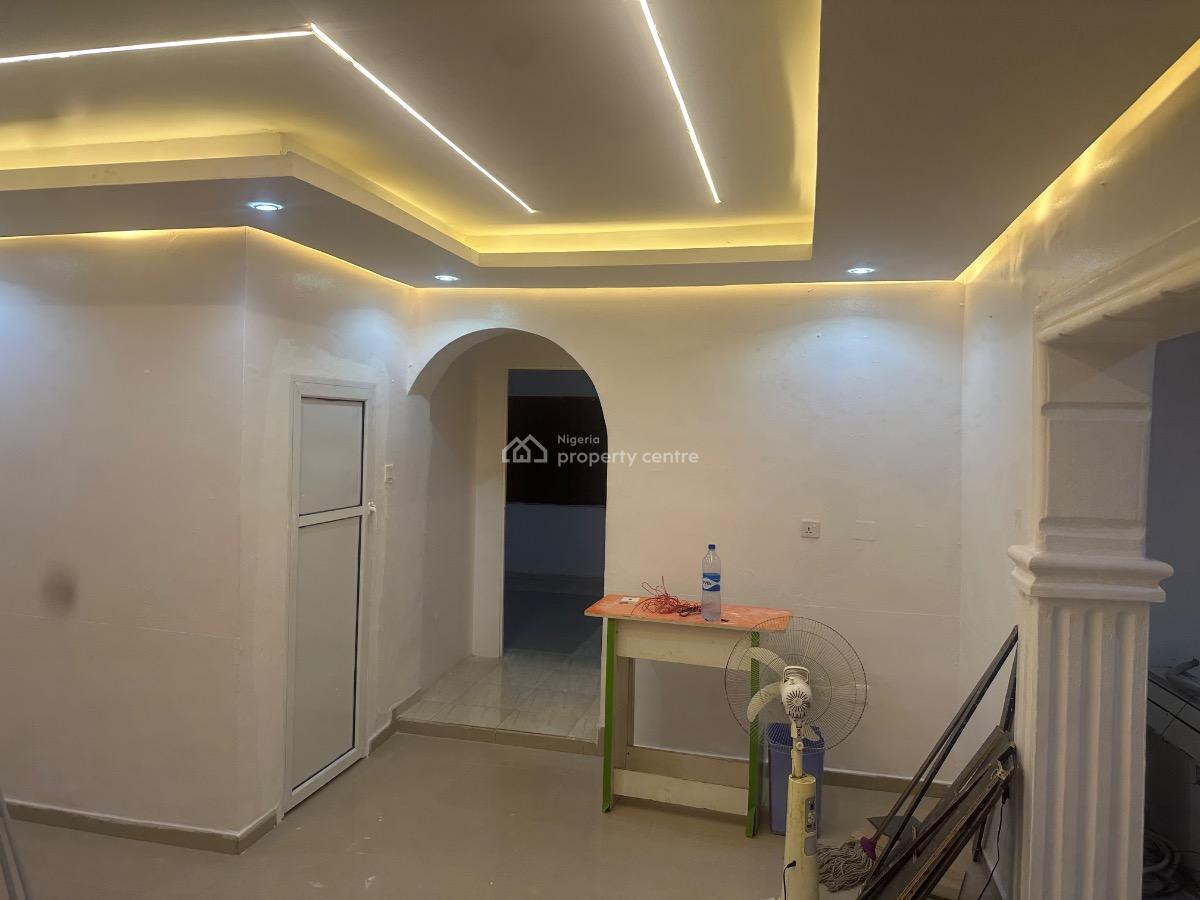 1 Standard Bedroom Apartment, Oniru Estate, Victoria Island (vi), Lagos, Mini Flat (room and Parlour) for Rent