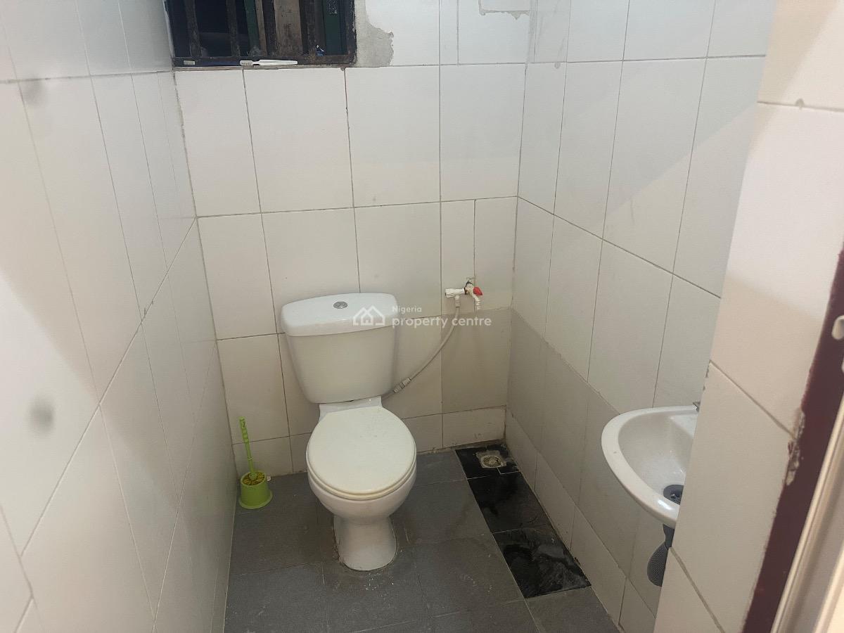 1 Standard Bedroom Apartment, Oniru Estate, Victoria Island (vi), Lagos, Mini Flat (room and Parlour) for Rent