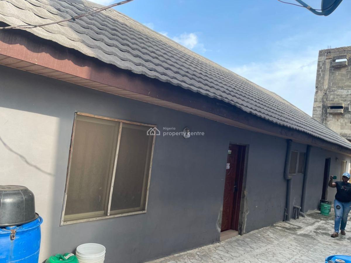 Structure Consisting of Six Units of Flats, Egbeda, Alimosho, Lagos, Commercial Property for Sale
