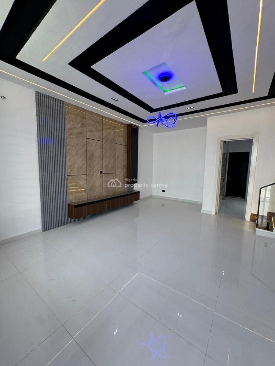 Space 4bedroom Terrace Duplex, Ikota, Lekki, Lagos, Terraced Duplex for Sale