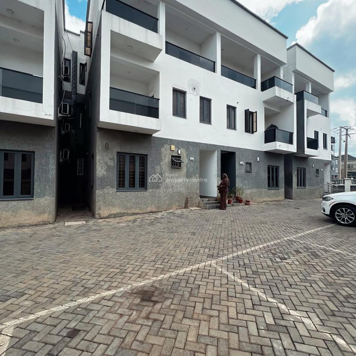 4-bedroom Terrace Duplex, Jahi, Abuja, Terraced Duplex for Sale