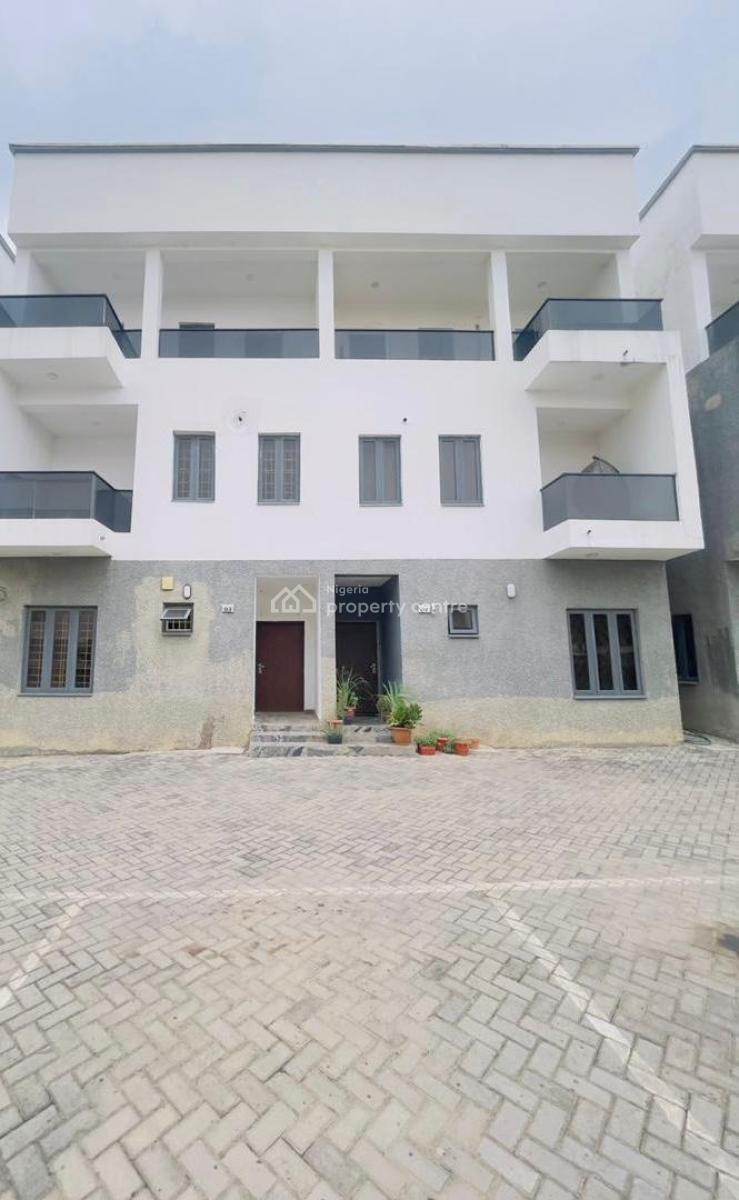 4-bedroom Terrace Duplex, Jahi, Abuja, Terraced Duplex for Sale