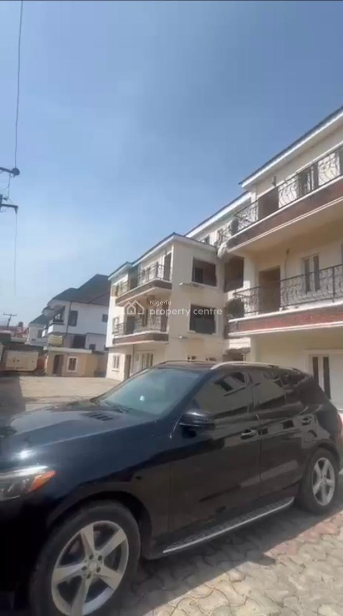 Lovely 14 Units of 2 Bedroom Apartment and 3 Unit Mini Flat, Osapa, Lekki, Lagos, Block of Flats for Sale
