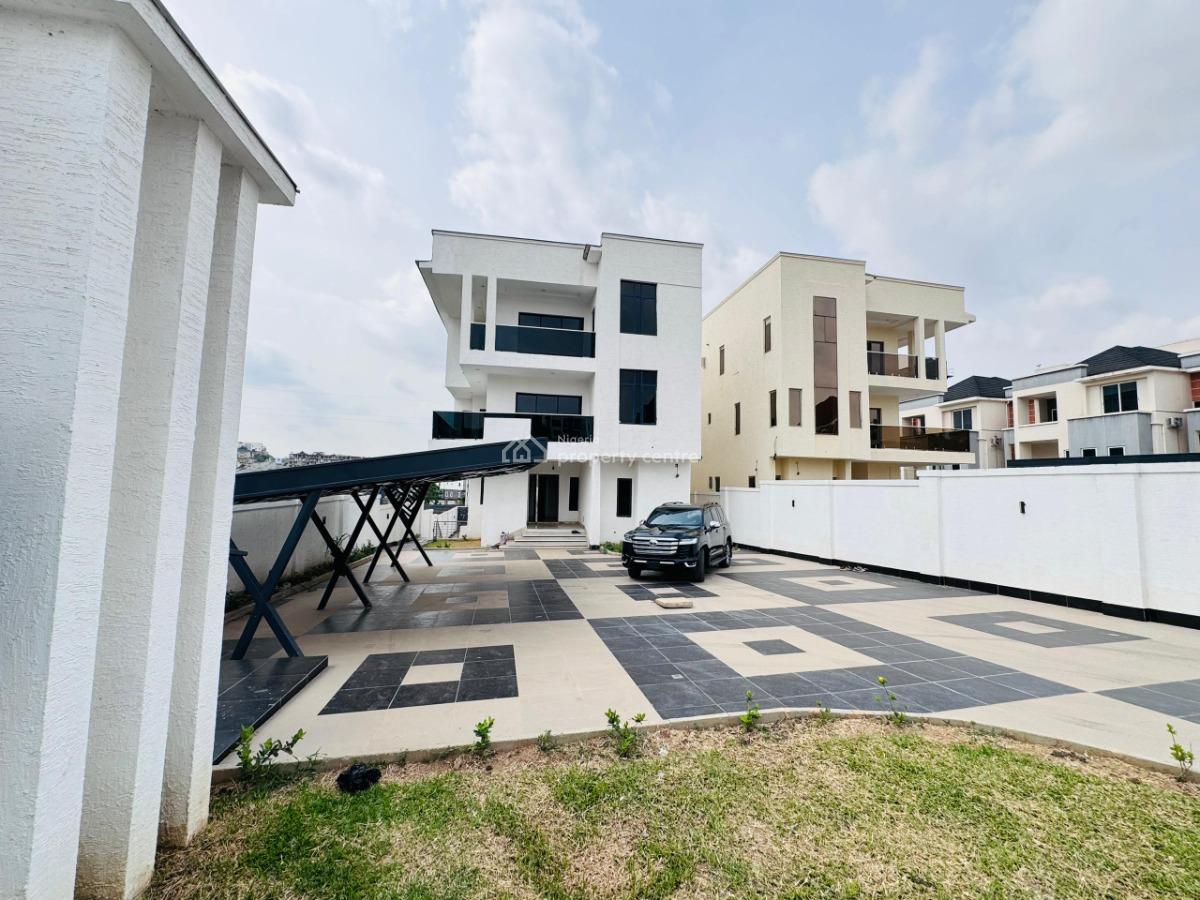 a Tastefully Furnished 5-bedroom Fully Detached Duplex + 2bqs, Guzape District, Abuja, Detached Duplex for Sale