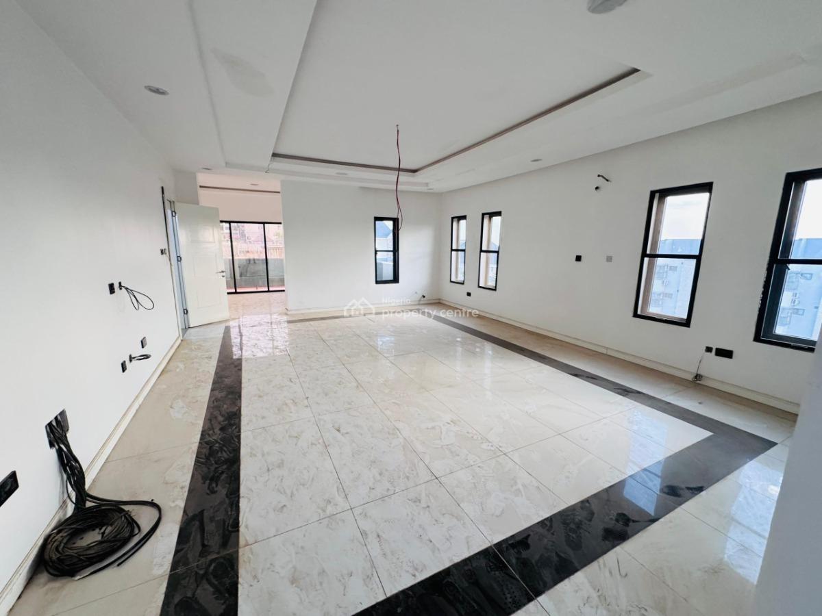 a Tastefully Furnished 5-bedroom Fully Detached Duplex + 2bqs, Guzape District, Abuja, Detached Duplex for Sale