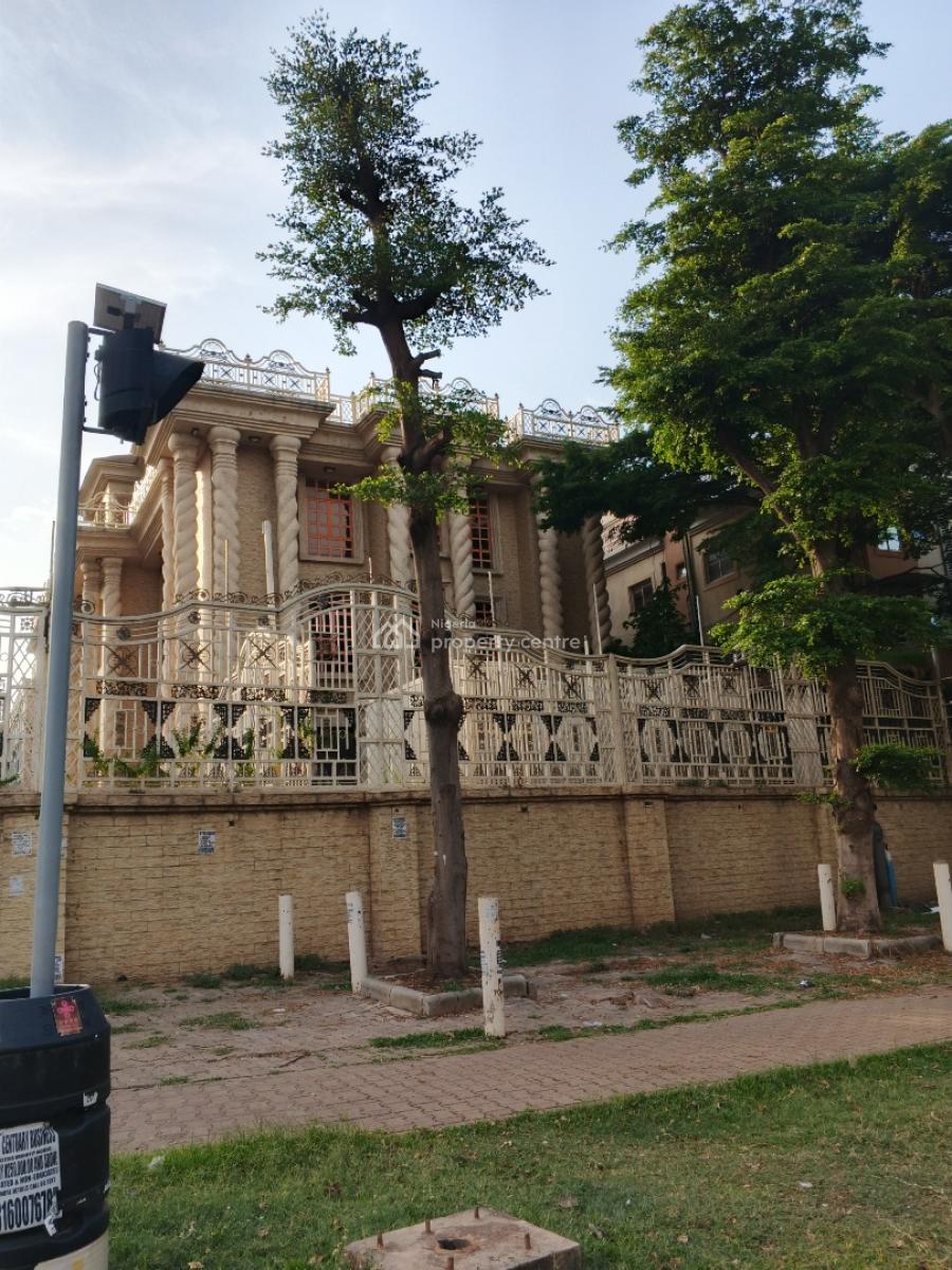 Office Complex Having 1,600sqm Lettable Space, on a Major Road Off Aminu Kano Crescent, Wuse 2, Abuja, Office Space for Rent