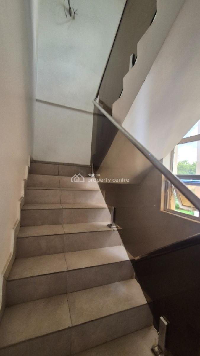 4 Bedroom Semi-detached Duplex with Bq in Gra Ikeja., Off Issac John Street Gra Ikeja, Ikeja Gra, Ikeja, Lagos, Semi-detached Duplex for Rent