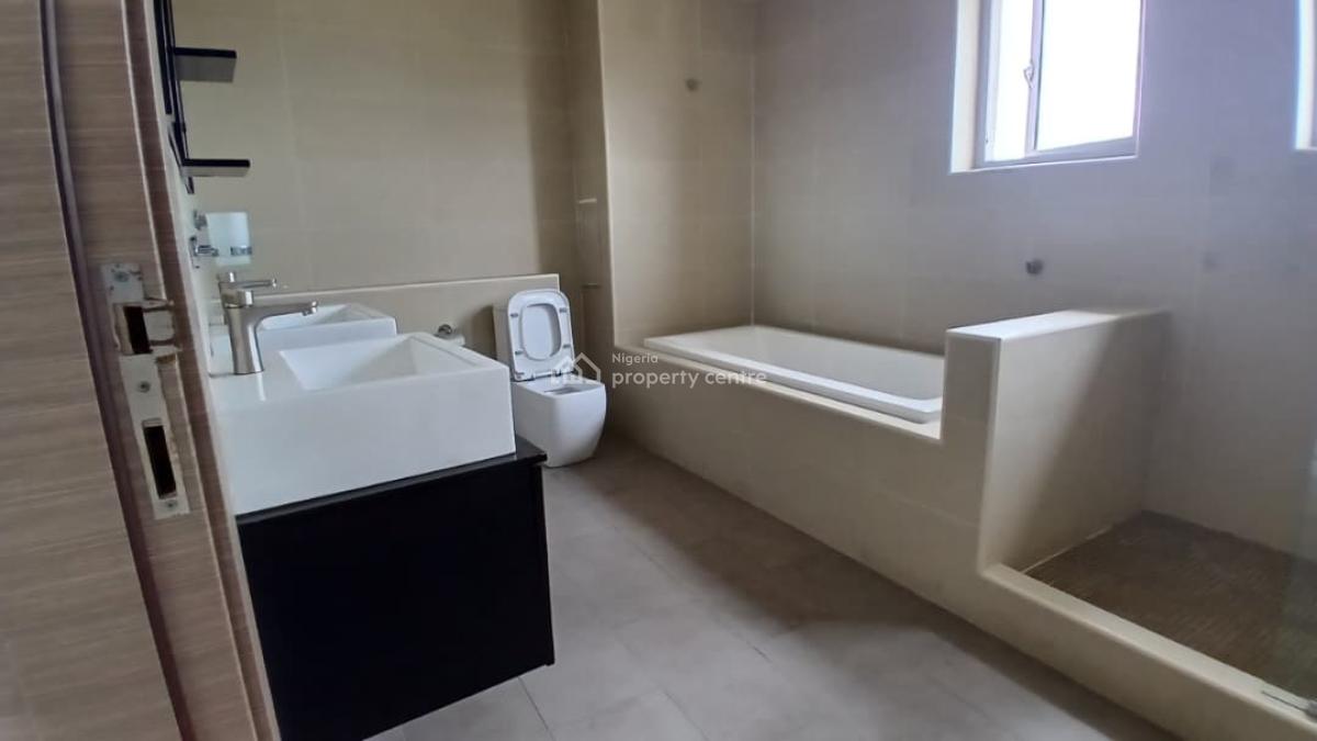 4 Bedroom Penthouse with Excellent, Victoria Island (vi), Lagos, Flat / Apartment for Rent