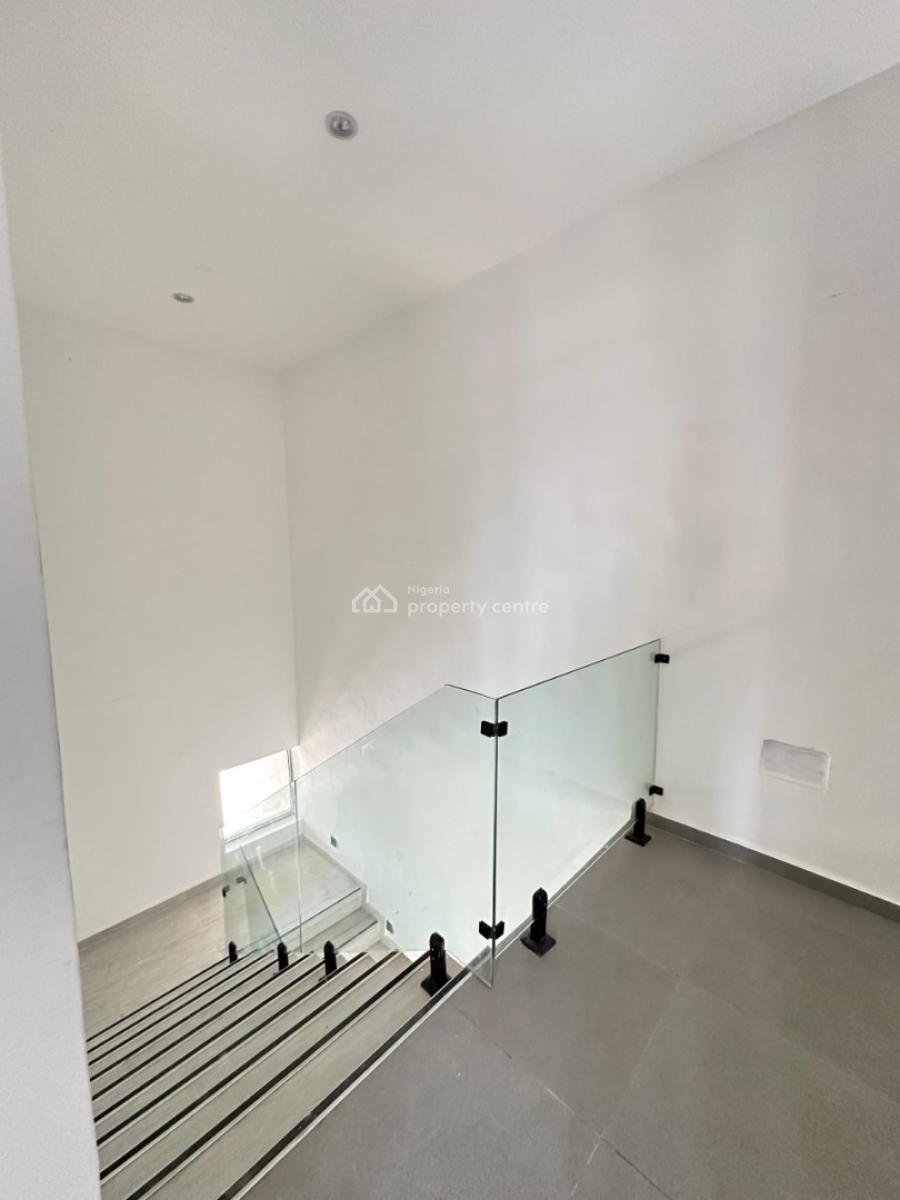 Luxury Spacious 3 Bedroom Terrace Duplex with Bq, Lekki Phase 1, Lekki, Lagos, Terraced Duplex for Sale
