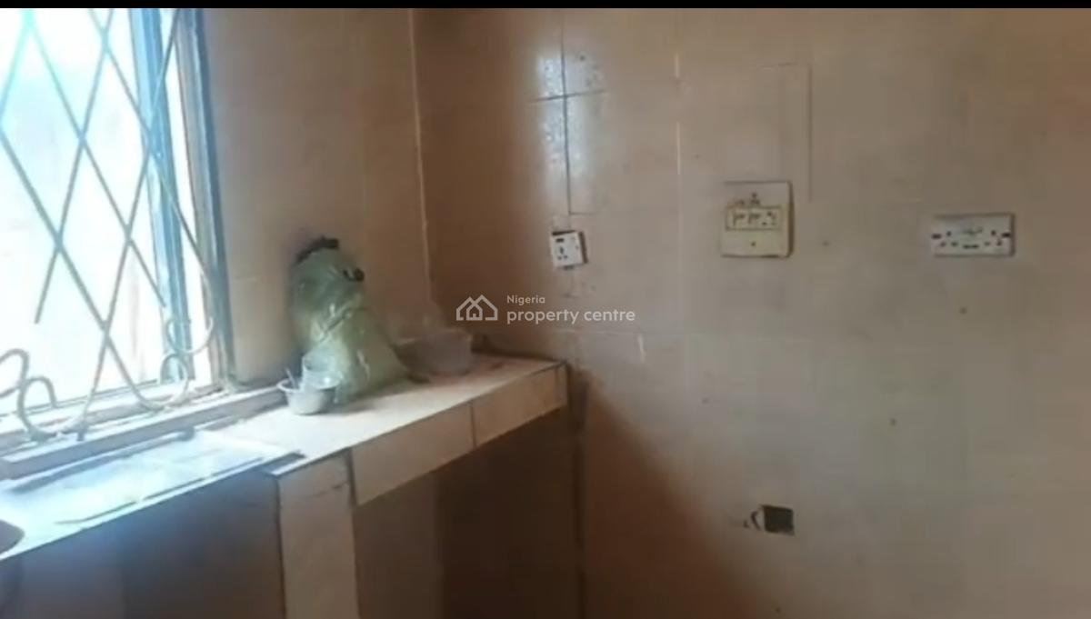 Spacious & Clean Minii Flat in a Good Location Accesible to The Bustop, Close to The Bustop, Irawo, Kosofe, Lagos, Mini Flat (room and Parlour) for Rent