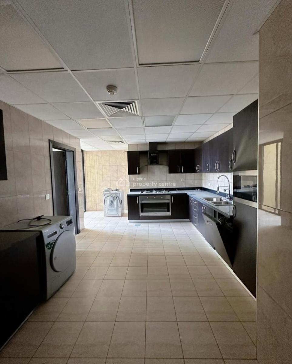 4-bedroom Penthouse Available, Ikoyi, Lagos, Flat / Apartment for Rent