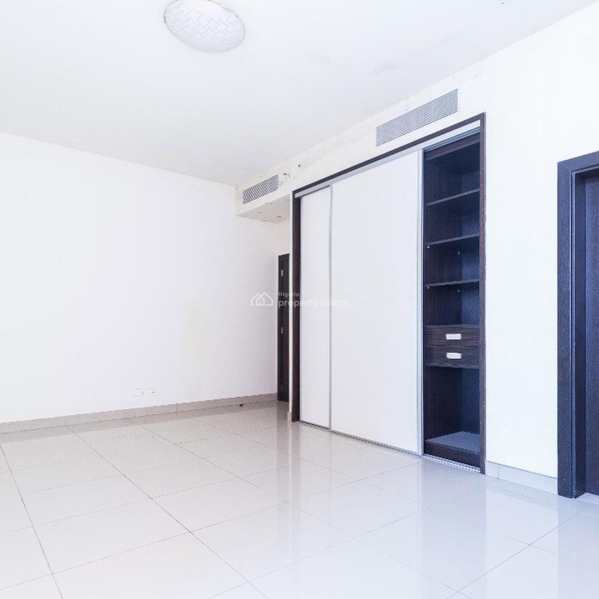 4-bedroom Penthouse Available, Ikoyi, Lagos, Flat / Apartment for Rent