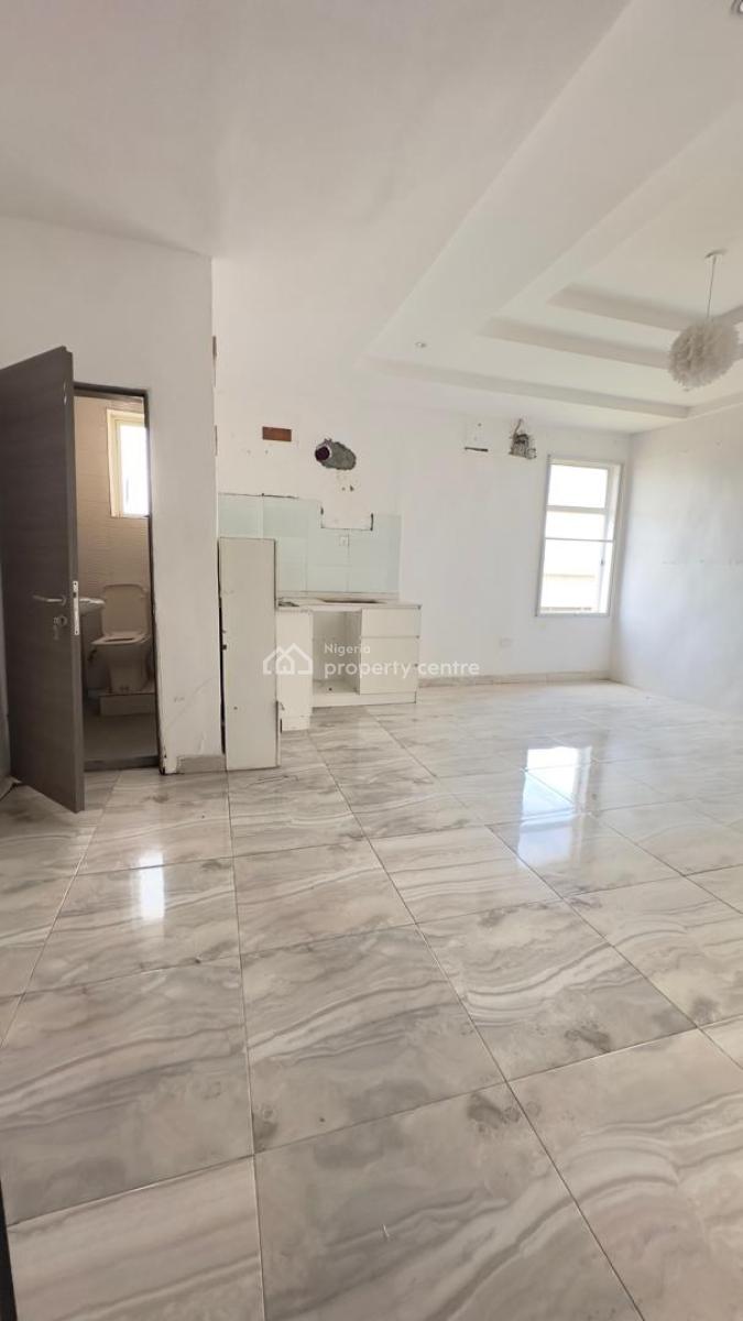 Standard  and Very Spacious Mini Flat with Visitors Toilet, Chevron, Lekki, Lagos, Mini Flat (room and Parlour) for Rent