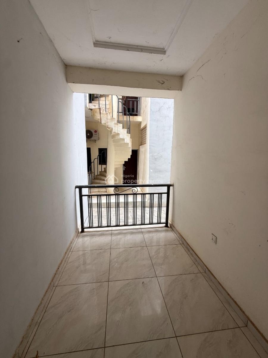 Spacious Standard 3 Bedrooms Block of Flat with a Bq on The Ground Flool, Katampe (main), Katampe, Abuja, Flat / Apartment for Rent