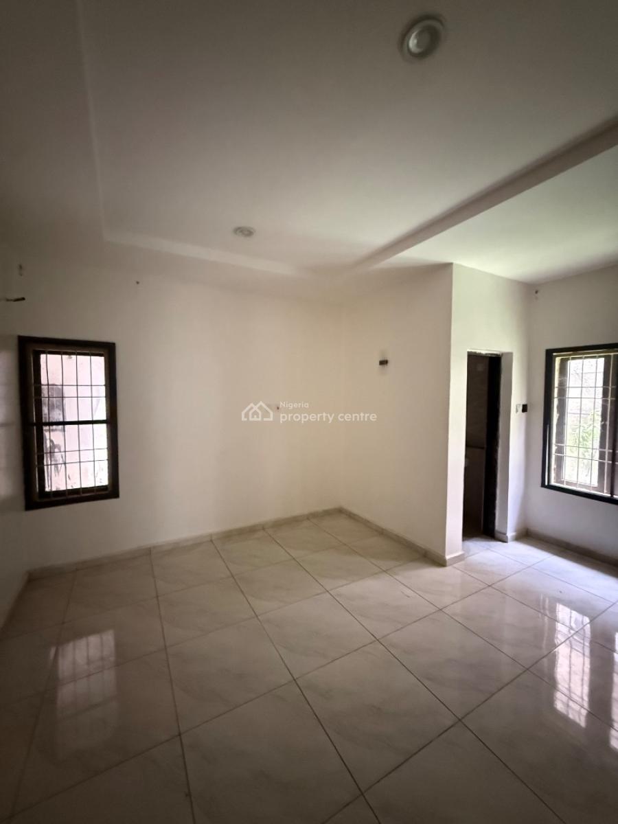 Spacious Standard 3 Bedrooms Block of Flat with a Bq on The Ground Flool, Katampe (main), Katampe, Abuja, Flat / Apartment for Rent