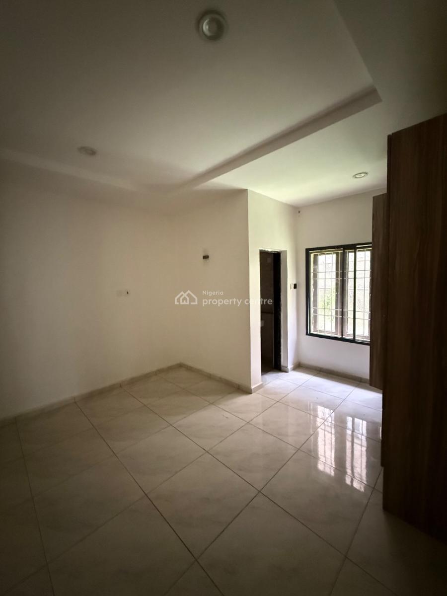 Spacious Standard 3 Bedrooms Block of Flat with a Bq on The Ground Flool, Katampe (main), Katampe, Abuja, Flat / Apartment for Rent