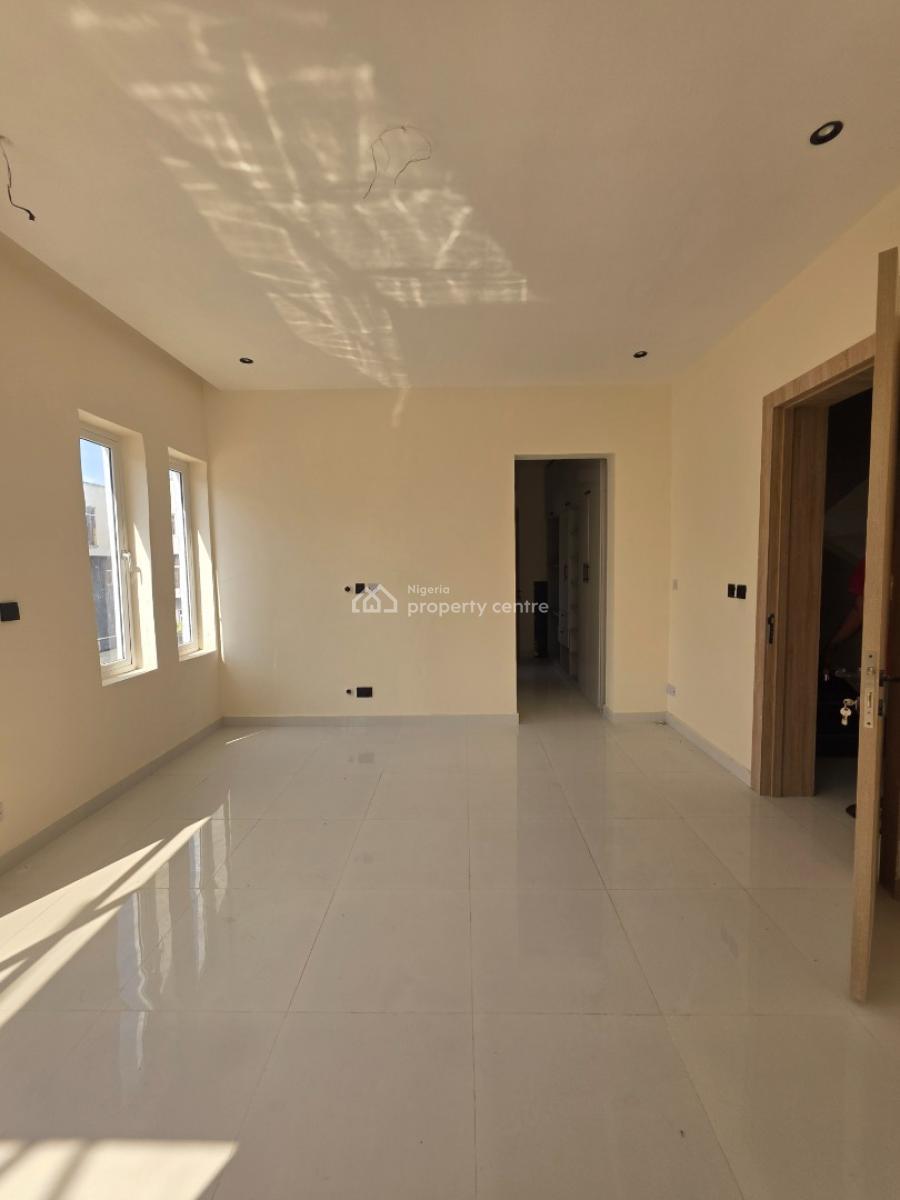 Luxury 4 Bedroom Semi-detached Duplex with Excellent Finishing, Vintage Park 11, Osapa, Lekki, Lagos, Semi-detached Duplex for Sale