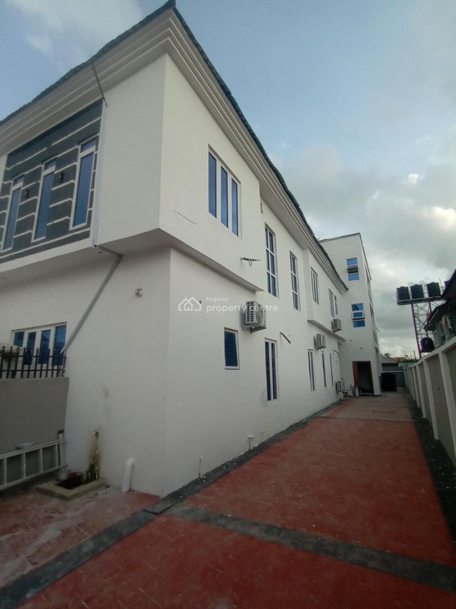 Brand New 3 Bedroom Flat, Off Mobil Road, Ilaje, Ajah, Lagos, Flat / Apartment for Rent