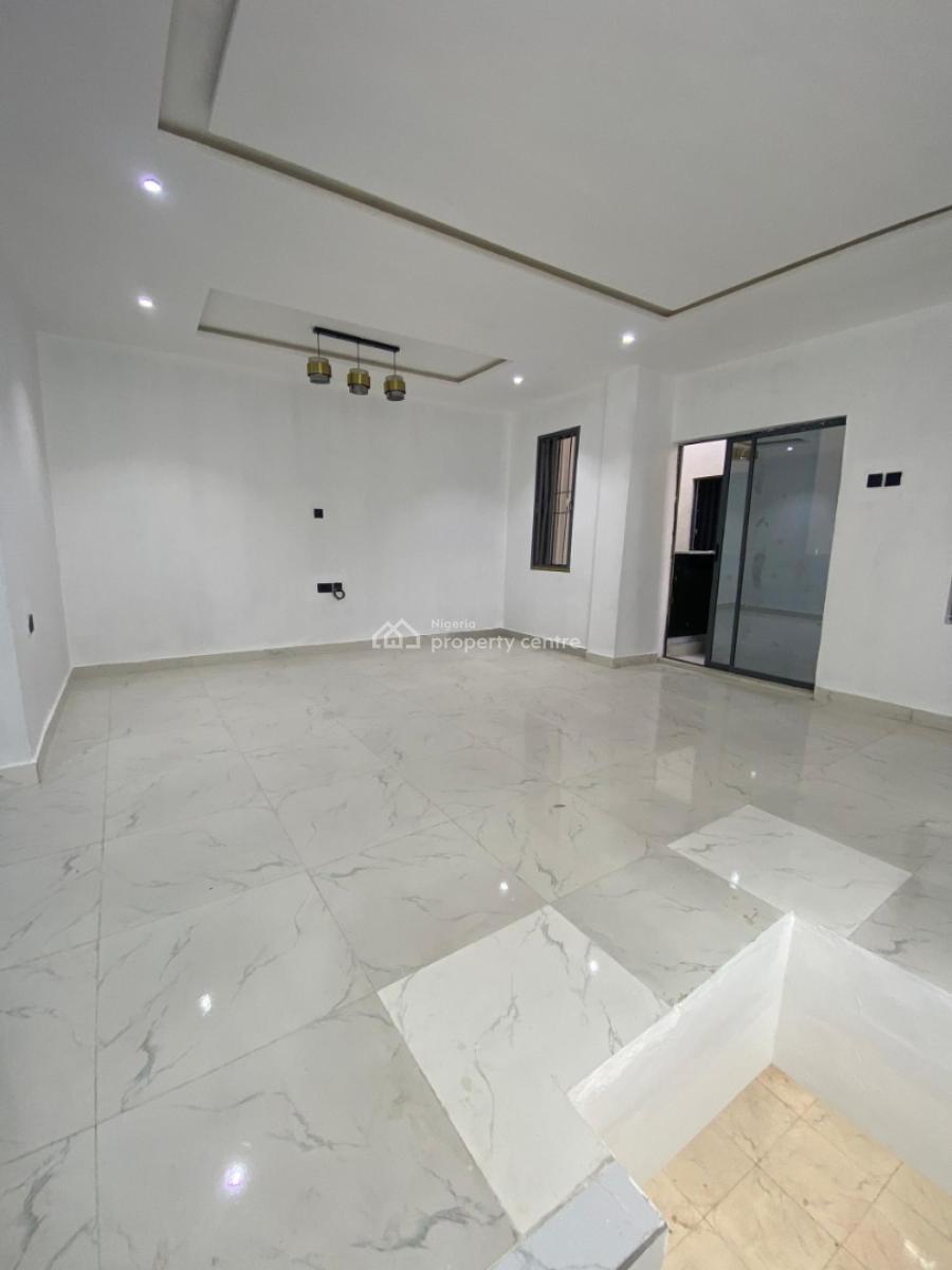 4 Bedroom Maisonette House in with a Bq, Lekki Proper, Lekki Phase 1, Lekki, Lagos, Flat / Apartment for Rent
