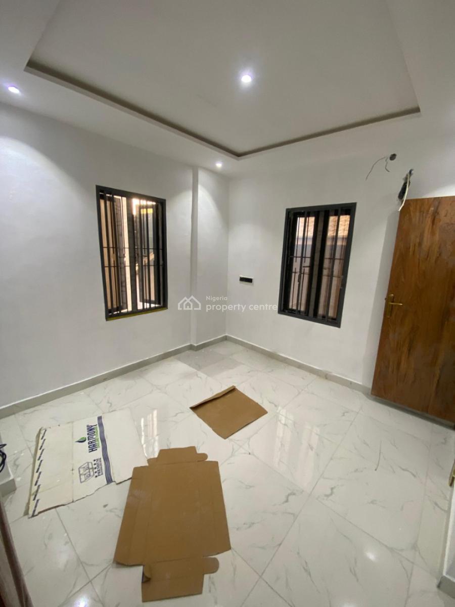 4 Bedroom Maisonette House in with a Bq, Lekki Proper, Lekki Phase 1, Lekki, Lagos, Flat / Apartment for Rent